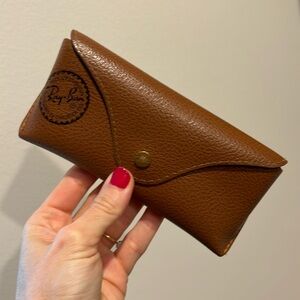 Ray-Ban Brown Leather Sunglasses Case Fits Women’s Sunglasses